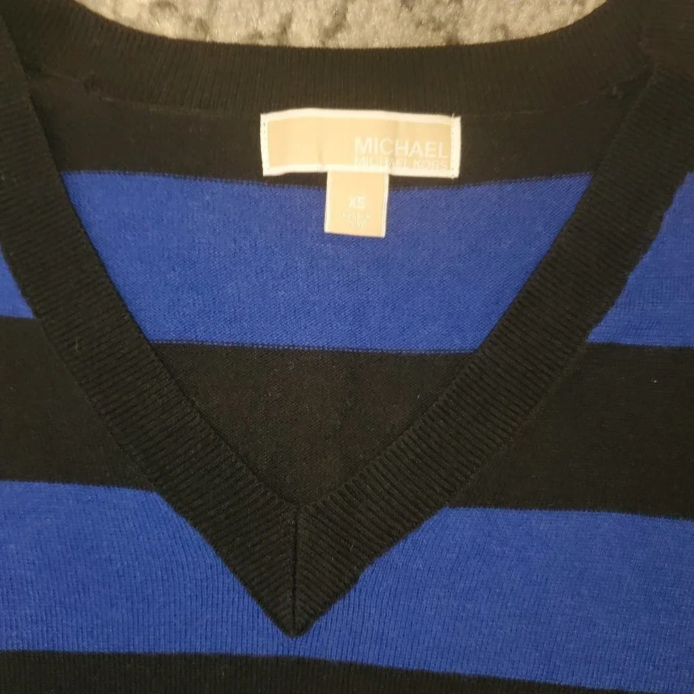 Michael Kors V-Neck Striped Sweater